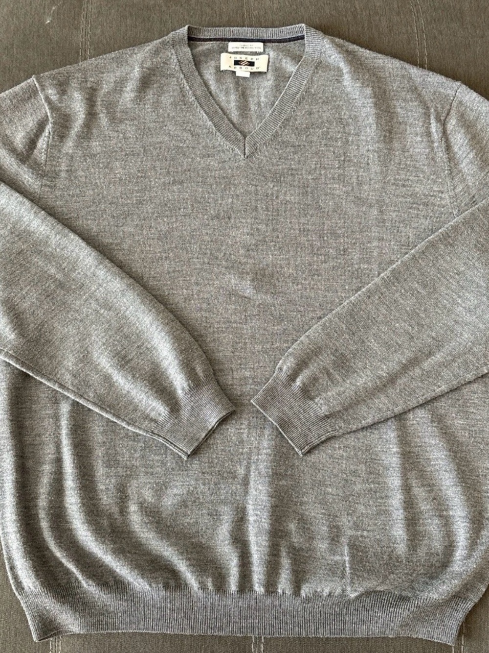 Joseph Abboud Heather Gray V-Neck Sweater